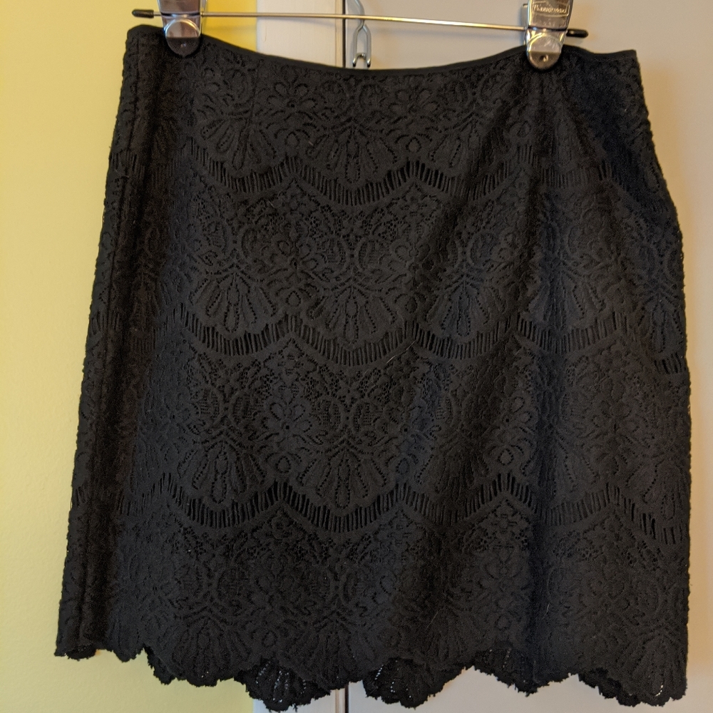 Lacy black pencil skirt